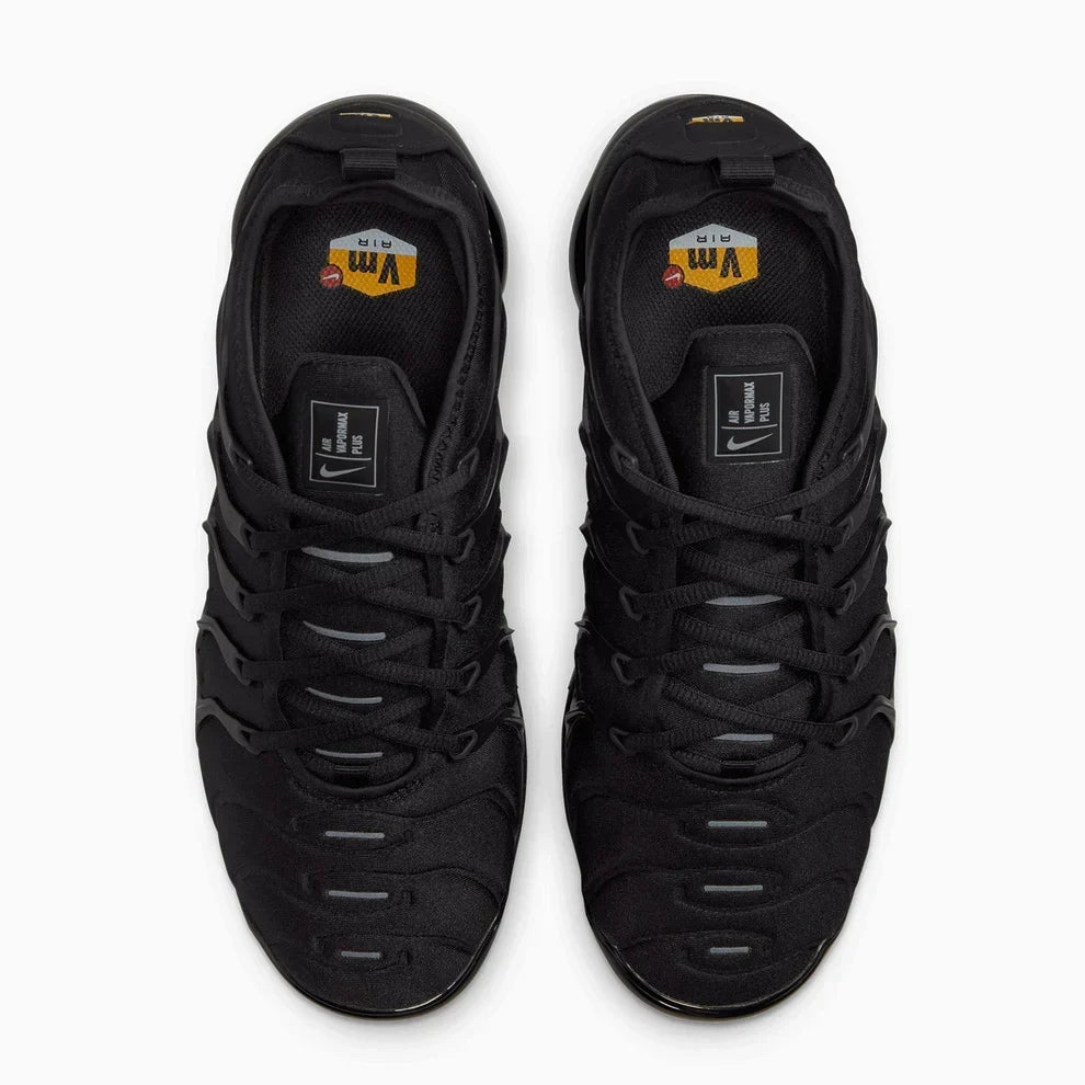 Air VaporMax Plus "Triple Black"